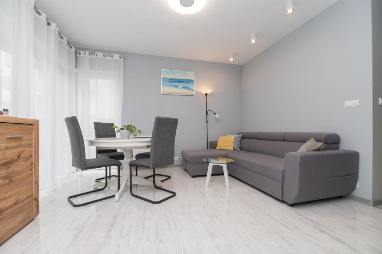 Apartament Biegusa Gliwice Exterior foto